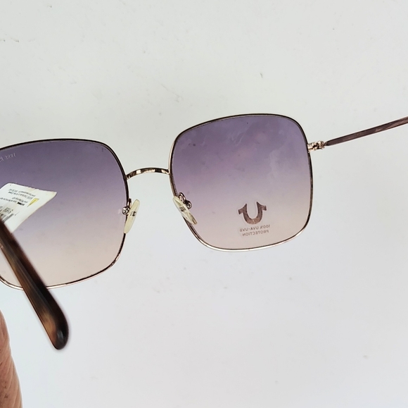 TRUE RELIGION  $125LADIES LARGE PURPLE GRADIENT UVA/UVB SUNGLASSES NWT main image 3